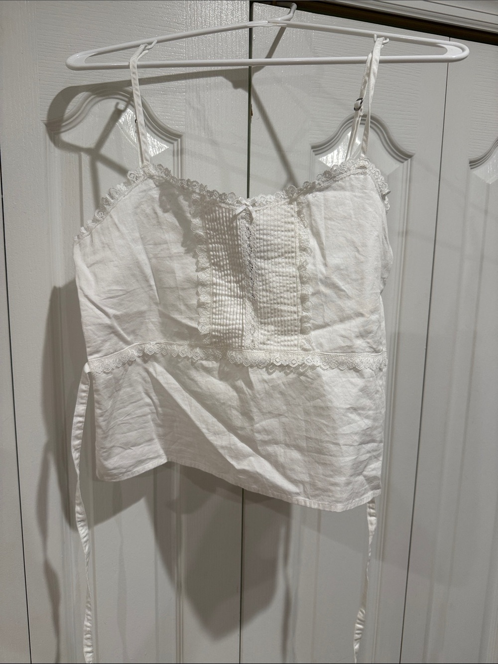 PacSun White Lace-Trim Cotton Camisole
